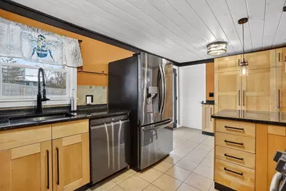 14 Briarcliff Dr, Agawam, MA 01030 - Photo 9