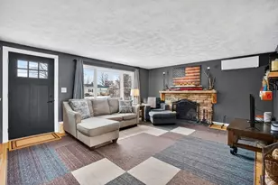 14 Briarcliff Dr, Agawam, MA 01030 - Photo 3