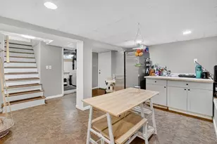 14 Briarcliff Dr, Agawam, MA 01030 - Photo 25