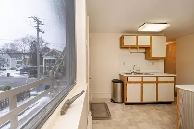 1 Oakland St #2, Newburyport, MA 01950 - Photo 3