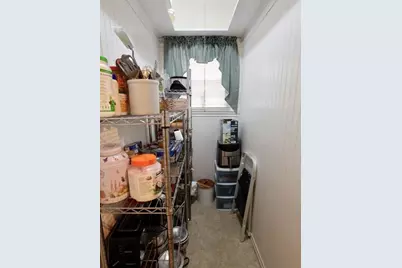 17 Snell Street, Brockton, MA 02301 - Photo 5