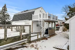 5 I St, Newburyport, MA 01950 - Photo 7