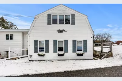 5 I St #2, Newburyport, MA 01950 - Photo 5