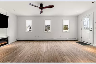 5 I St #2, Newburyport, MA 01950 - Photo 9