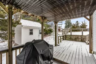 5 I St, Newburyport, MA 01950 - Photo 31