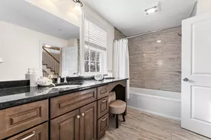 2 Mechanic St, Medway, MA 02053 - Photo 17