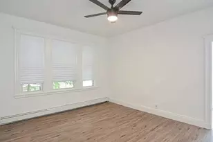 27 Hosmer St, Boston, MA 02126 - Photo 15