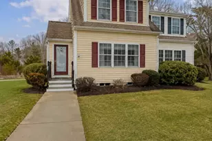 32 Carleton St, Wareham, MA 02558 - Photo 1