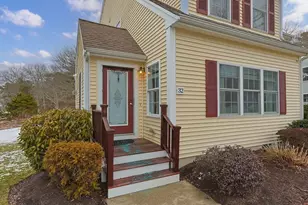32 Carleton St, Wareham, MA 02558 - Photo 3