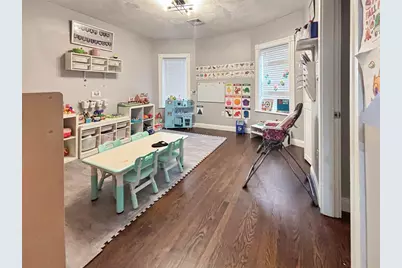 26 Elder St #2, Boston, MA 02125 - Photo 11