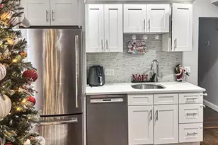 26 Elder St, Boston, MA 02125 - Photo 7