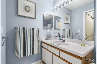 700 Shore Dr #810, Fall River, MA 02721 - Photo 15