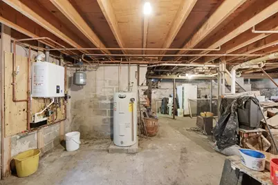 2 S Willow St, Adams, MA 01220 - Photo 15