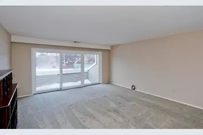 169 Nassau Dr #169, Springfield, MA 01129 - Photo 3