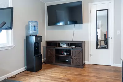 134 Lukasik St, Chicopee, MA 01020 - Photo 25