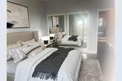 23 Chestnut St #5, Chelsea, MA 02150 - Photo 5