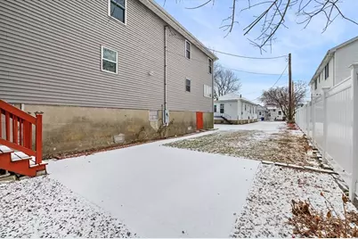 15-R Argyle St, Revere, MA 02151 - Photo 5