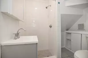 73 West St, Malden, MA 02148 - Photo 13