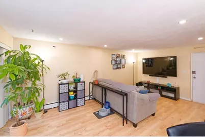 66 Main St #16A, Stoneham, MA 02180 - Photo 3