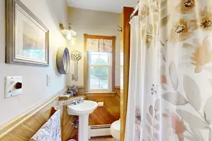 654 Main St, Watertown, MA 02472 - Photo 11