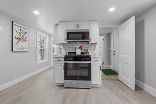 15 Reservoir St, Worcester, MA 01605 - Photo 11