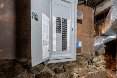 15 Reservoir St, Worcester, MA 01605 - Photo 31