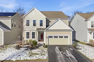 194 Stonehaven Dr, Weymouth, MA 02190 - Photo 1