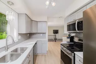 23 Colonial Way, Rehoboth, MA 02769 - Photo 15
