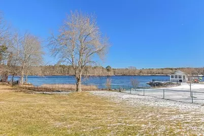 7 Assinippi Ave #205, Norwell, MA 02061 - Photo 21