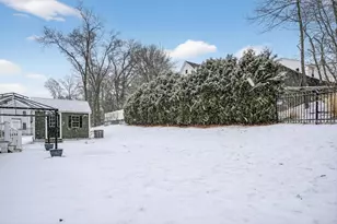 37 Tower St, Hudson, MA 01749 - Photo 29