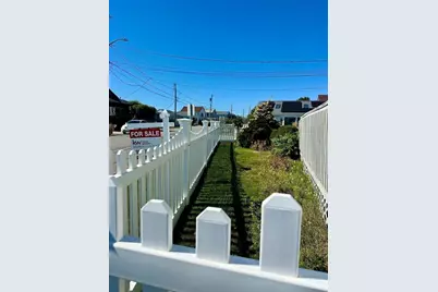 12 Ripley St, Somerset, MA 02725 - Photo 31