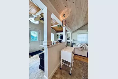 12 Ripley St, Somerset, MA 02725 - Photo 15