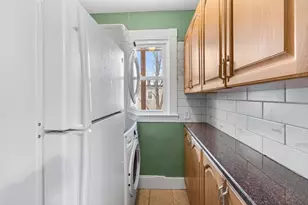 95 Auckland St, Boston, MA 02125 - Photo 23