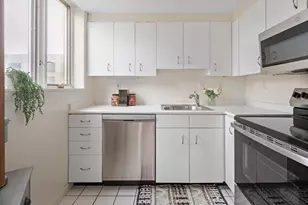 10 Rogers St, Cambridge, MA 02142 - Photo 7