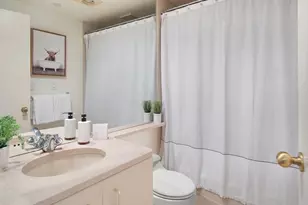 10 Rogers St, Cambridge, MA 02142 - Photo 15