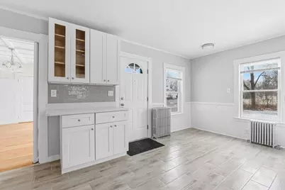 135 Bank Street, Abington, MA 02351 - Photo 9