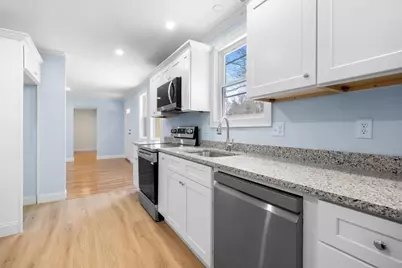 36 Grove St, Hanover, MA 02339 - Photo 5