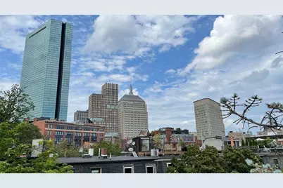 33 Lawrence St #Penthouse, Boston, MA 02116 - Photo 5