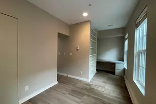 33 Lawrence St, Boston, MA 02116 - Photo 35