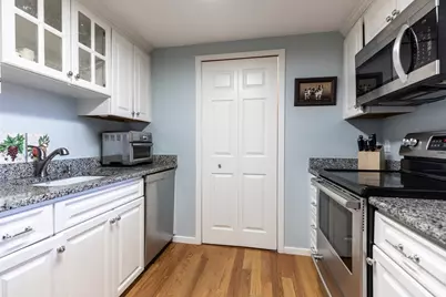 47 Harvard #A304, Boston, MA 02129 - Photo 9