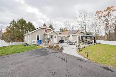 557 Dedham St., Wrentham, MA 02093 - Photo 3