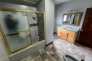 1657 Meridian, Fall River, MA 02720 - Photo 9