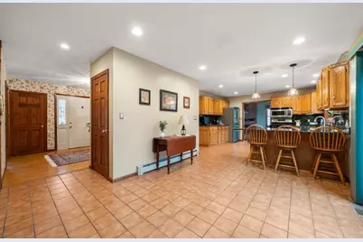 249 W Elm Street, Pembroke, MA 02359 - Photo 11