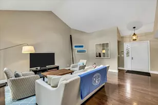 97 Walton Heath Way, Mashpee, MA 02649 - Photo 5