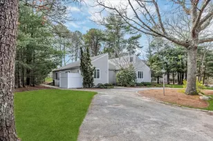 97 Walton Heath Way, Mashpee, MA 02649 - Photo 5