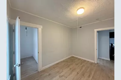 5 Winthrop St #2, Worcester, MA 01604 - Photo 13