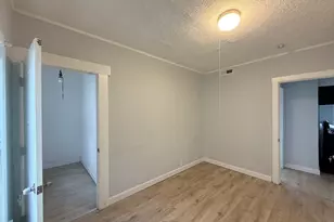 5 Winthrop St, Worcester, MA 01604 - Photo 13