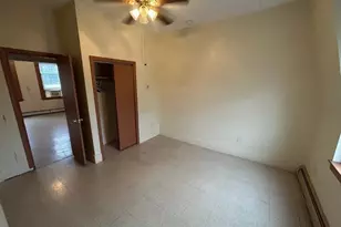 122A Spring St, Cambridge, MA 02141 - Photo 5