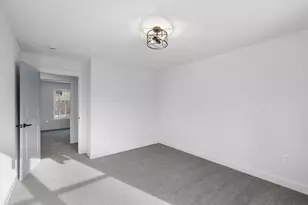 32 Country Ln, Palmer, MA 01069 - Photo 17