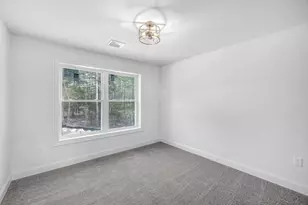 32 Country Ln, Palmer, MA 01069 - Photo 21